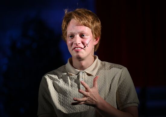Russia Theatre Youth Will Forgive Everything