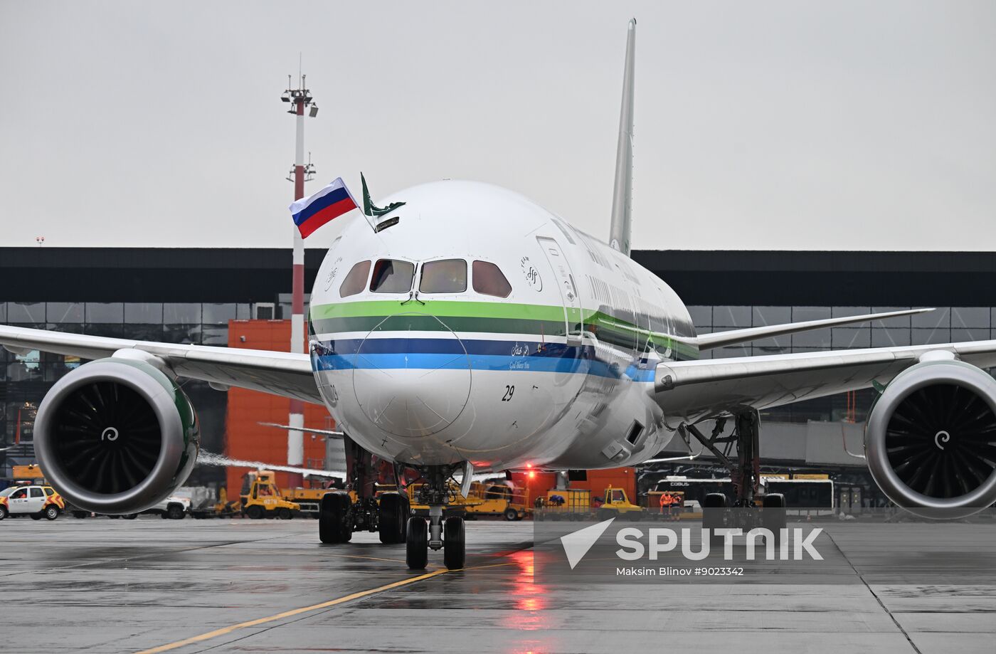 Russia Saudi Arabia Air Traffic