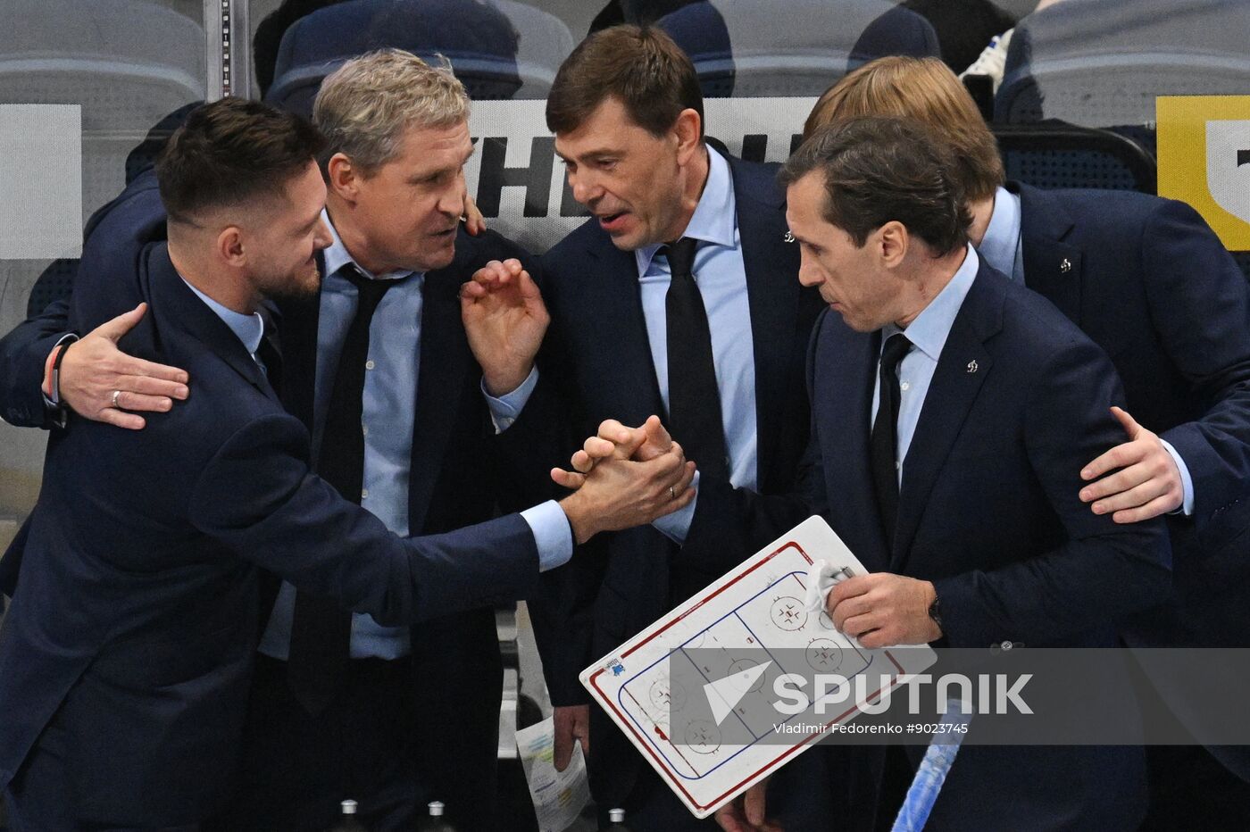 Russia Ice Hockey Kontinental League Dynamo - CSKA