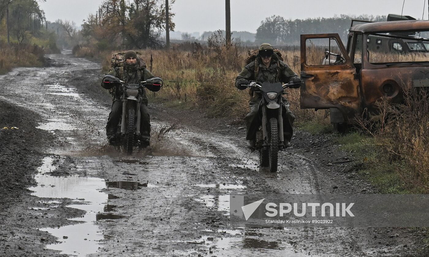 Russia Ukraine Military Operation Front Roads