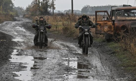 Russia Ukraine Military Operation Front Roads