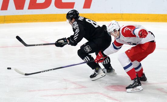 Russia Ice Hockey Kontinental League Traktor - Lokomotiv