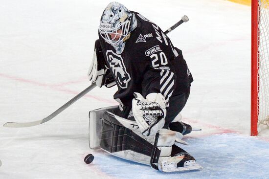 Russia Ice Hockey Kontinental League Traktor - Lokomotiv