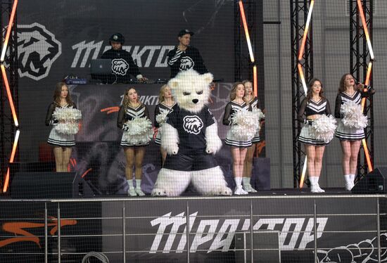 Russia Ice Hockey Kontinental League Traktor - Lokomotiv