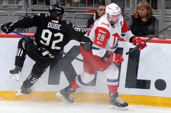 Russia Ice Hockey Kontinental League Traktor - Lokomotiv