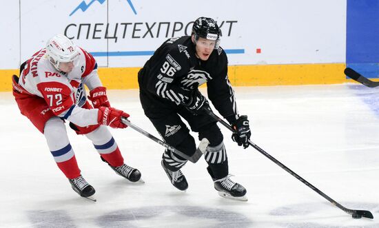 Russia Ice Hockey Kontinental League Traktor - Lokomotiv
