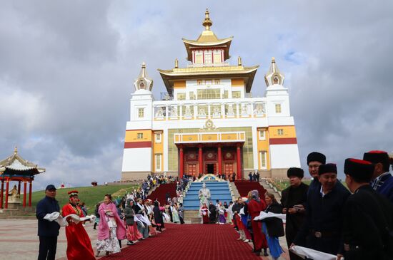 Russia Buddhism Shakyamuni Buddha Relics