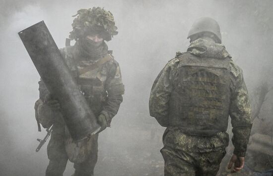 Russia Ukraine Military Operation Artillery Unit