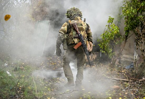 Russia Ukraine Military Operation Artillery Unit