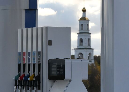 Russia Gasoline Shortages