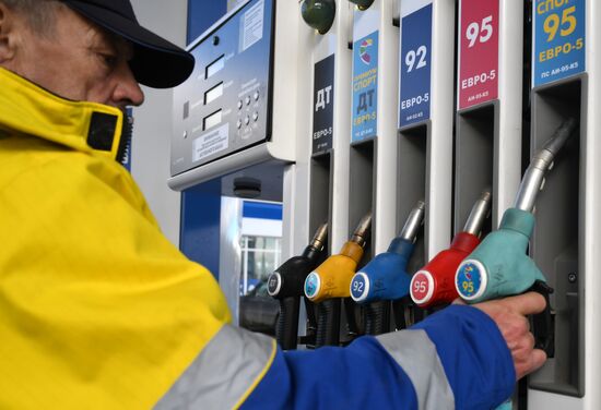 Russia Gasoline Shortages