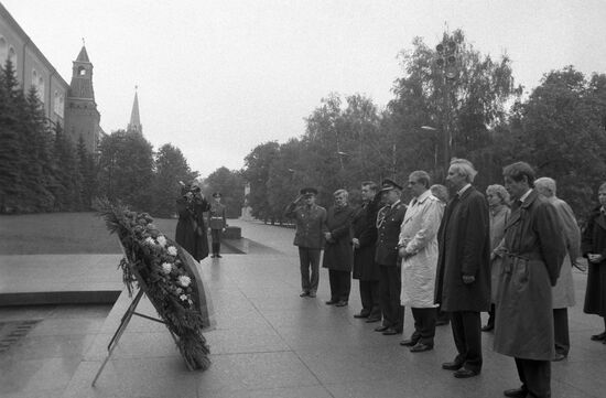 Delegation of West German Bundestag visits Soviet Union