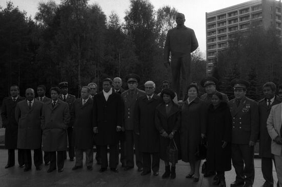 President of Republic of Madagascar Didier Ignace Ratsiraka visits Soviet Union