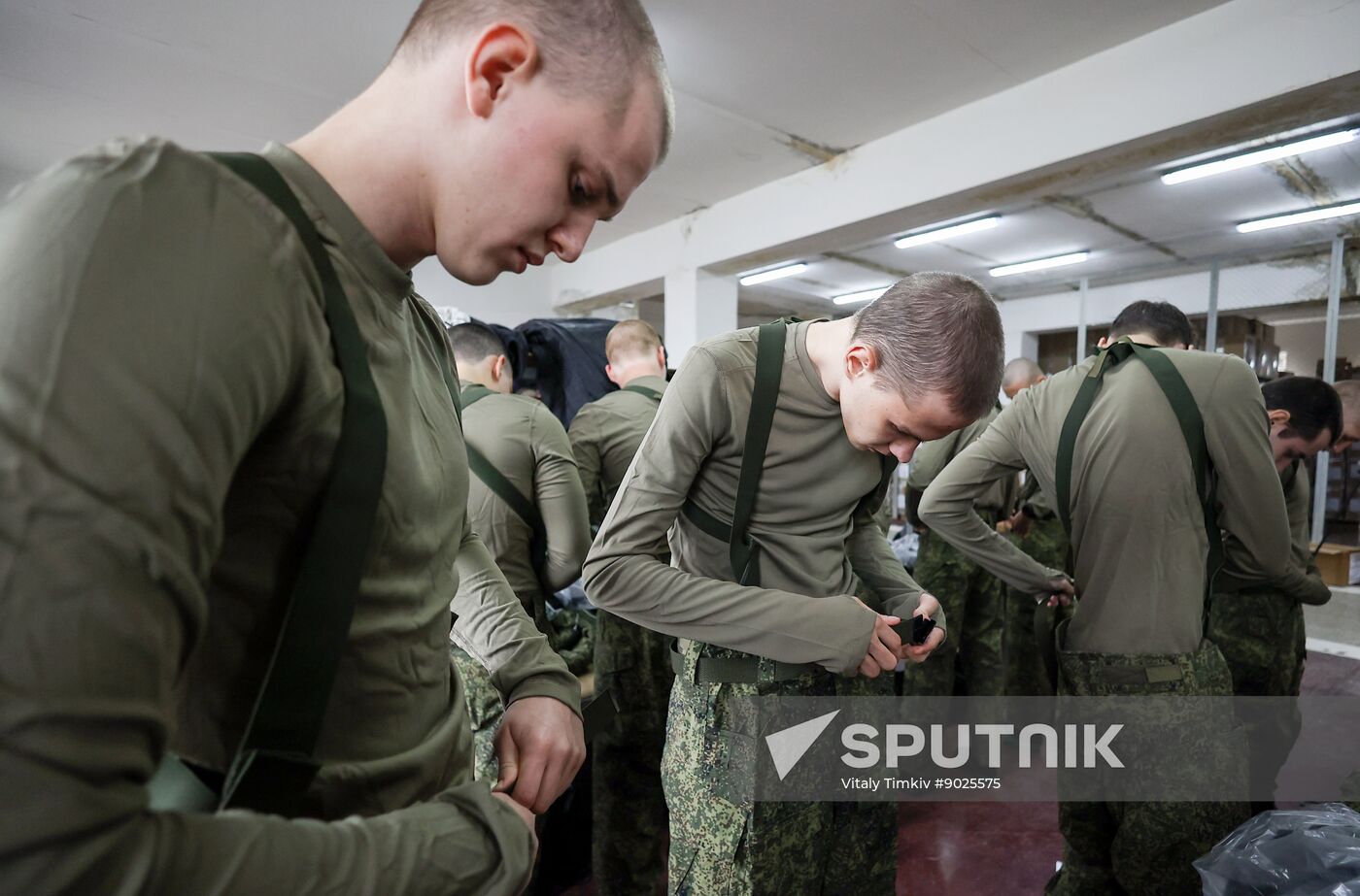 Russia Defence Conscripts