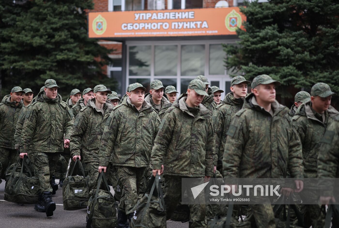 Russia Defence Conscripts