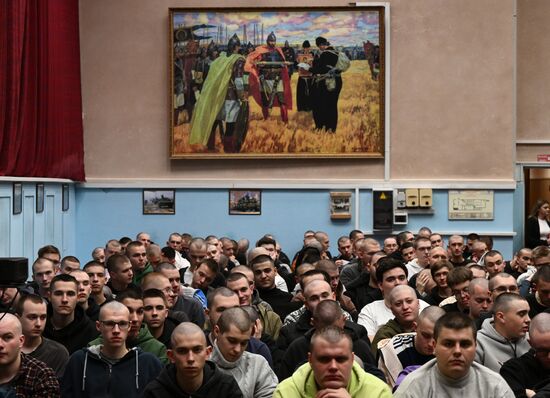 Russia Defence Conscripts