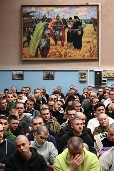 Russia Defence Conscripts