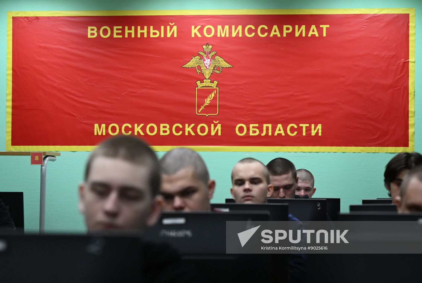 Russia Defence Conscripts