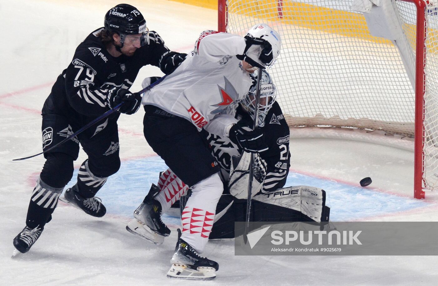 Russia Ice Hockey Kontinental League Traktor - Avangard