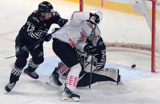 Russia Ice Hockey Kontinental League Traktor - Avangard