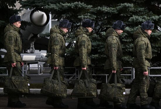 Russia Defence Conscripts