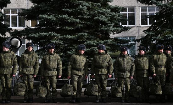 Russia Defence Conscripts