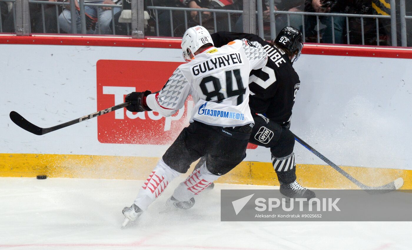 Russia Ice Hockey Kontinental League Traktor - Avangard