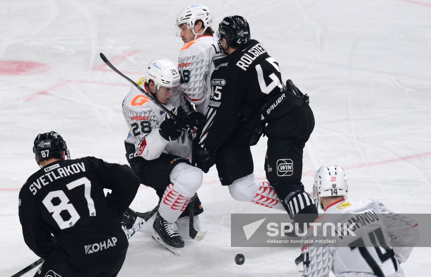 Russia Ice Hockey Kontinental League Traktor - Avangard