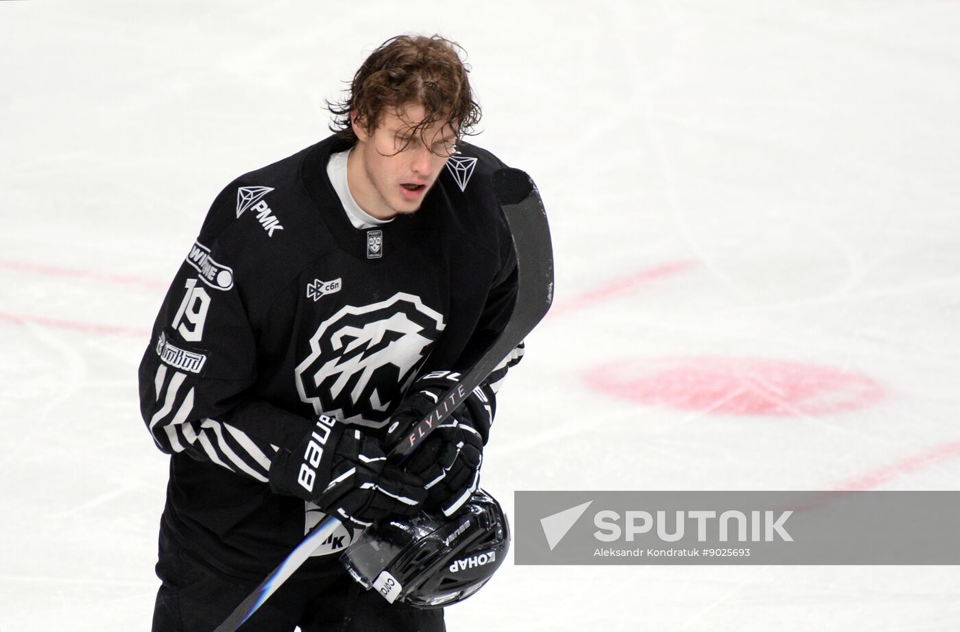 Russia Ice Hockey Kontinental League Traktor - Avangard