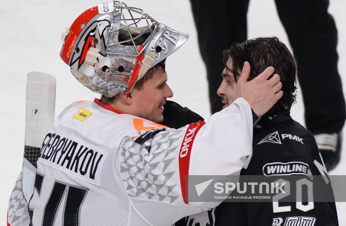 Russia Ice Hockey Kontinental League Traktor - Avangard