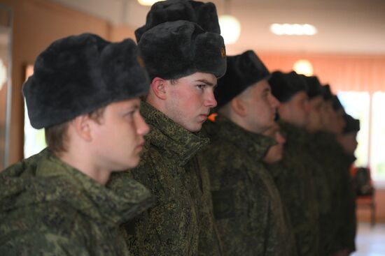 Russia Defence Conscripts