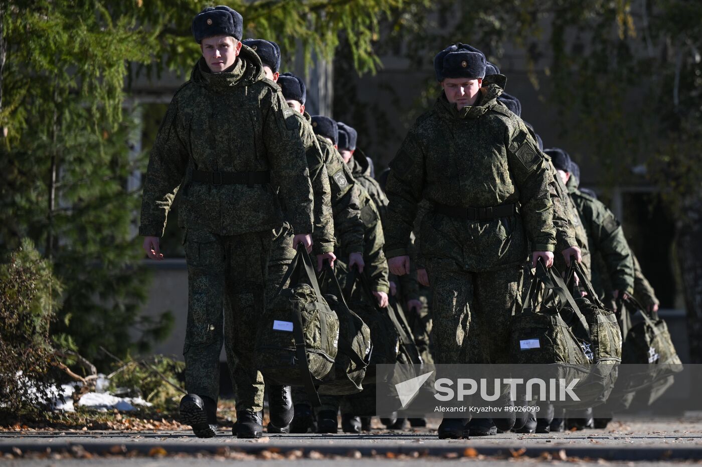 Russia Defence Conscripts
