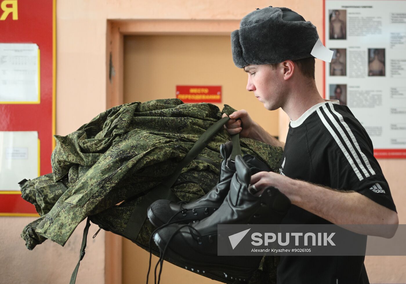 Russia Defence Conscripts