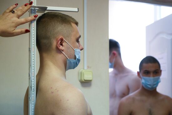 Russia Defence Conscripts