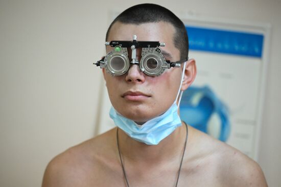 Russia Defence Conscripts