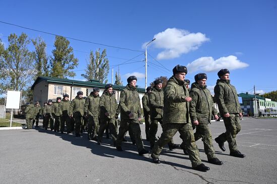 Russia Defence Conscripts