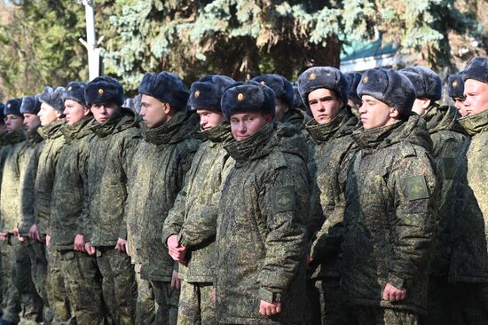 Russia Defence Conscripts