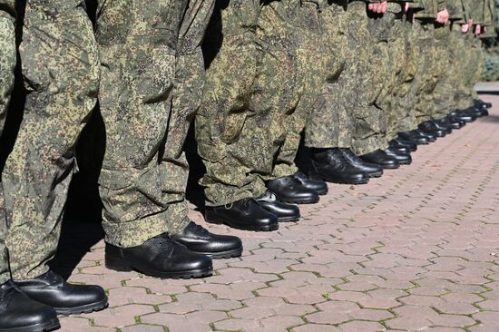 Russia Defence Conscripts