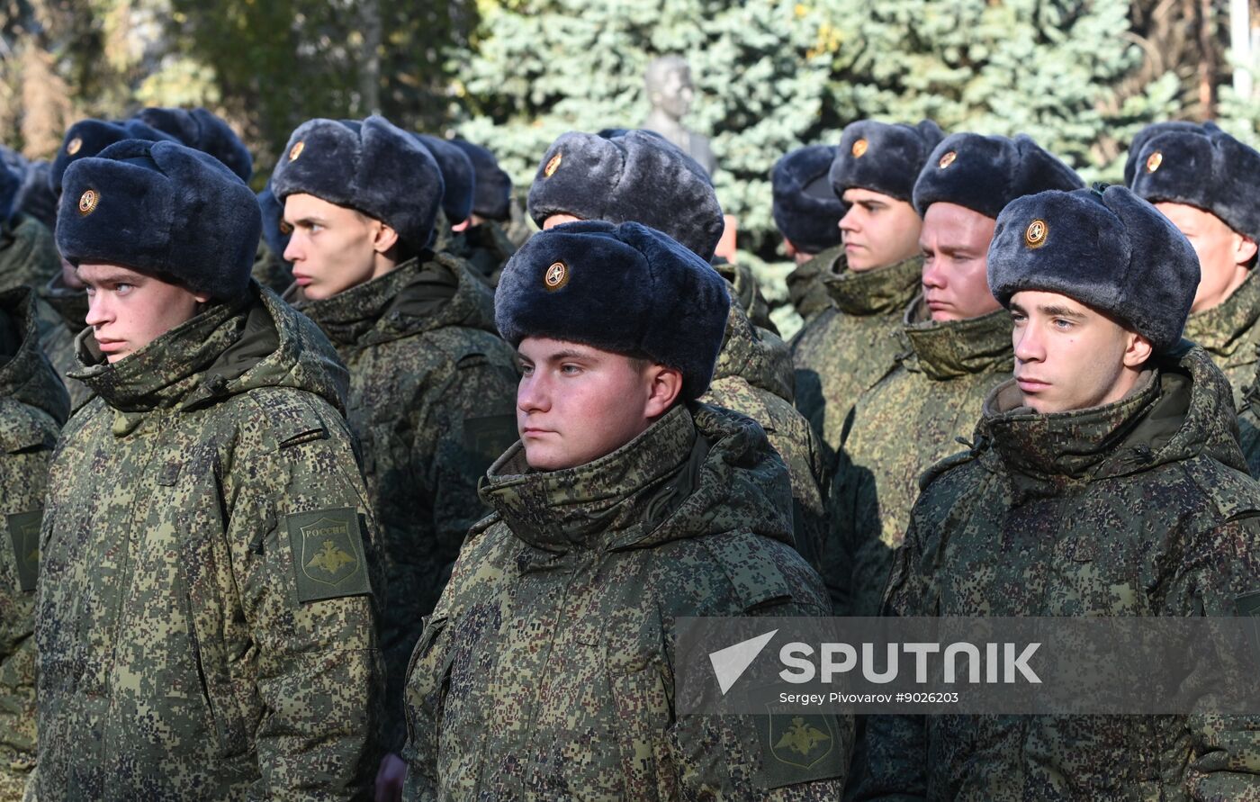 Russia Defence Conscripts