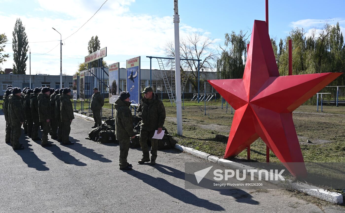 Russia Defence Conscripts