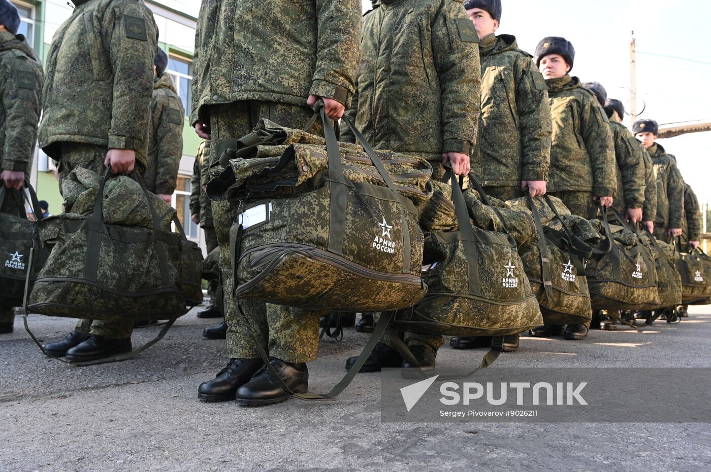 Russia Defence Conscripts