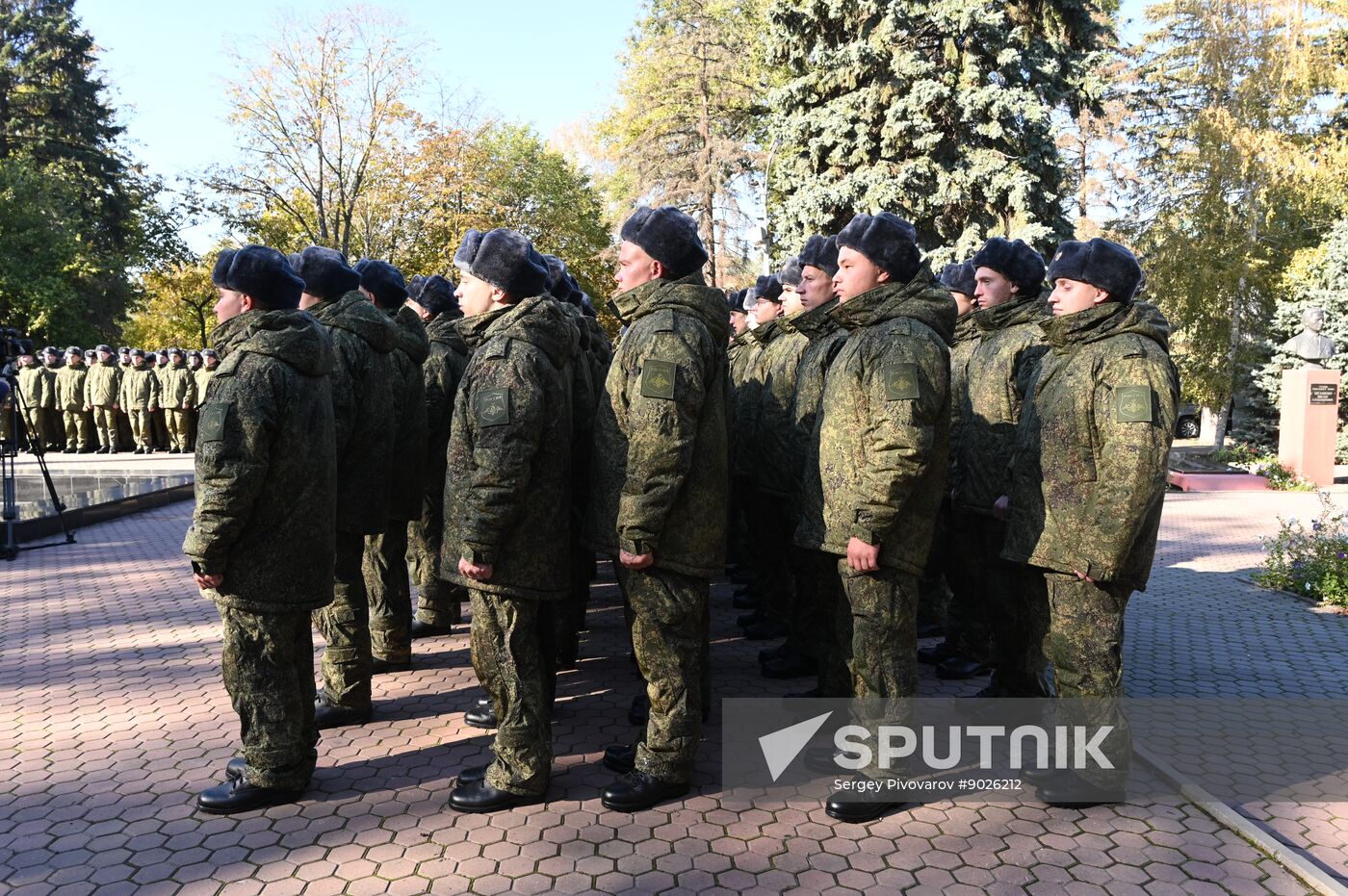 Russia Defence Conscripts