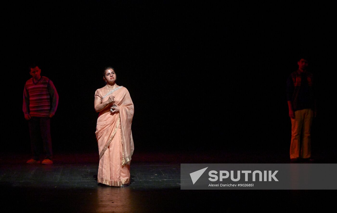 Russia Baltic House Theatre Festival Karamjale Brothers