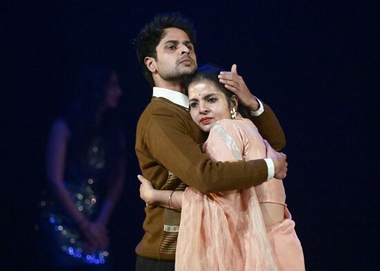 Russia Baltic House Theatre Festival Karamjale Brothers