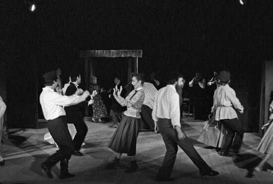 Scene from Tevye the Dairyman