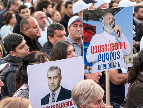 Armenia Tashir Group Head Lawsuit Rally