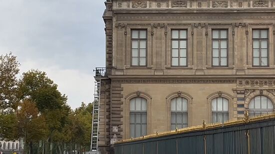 France Louvre Museum Robbery
