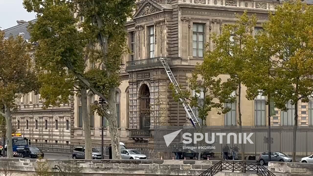 France Louvre Museum Robbery