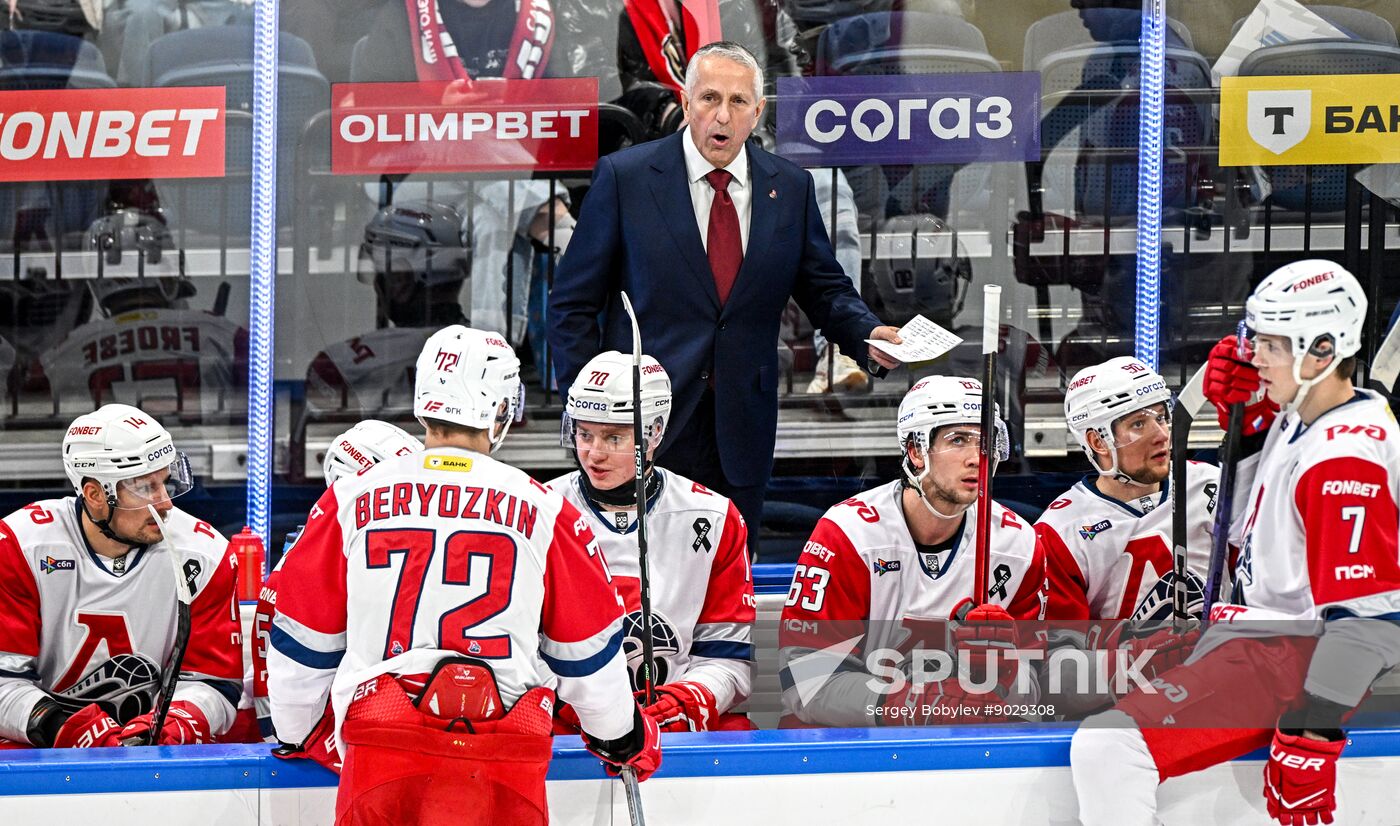 Russia Ice Hockey Kontinental League Dynamo - Lokomotiv