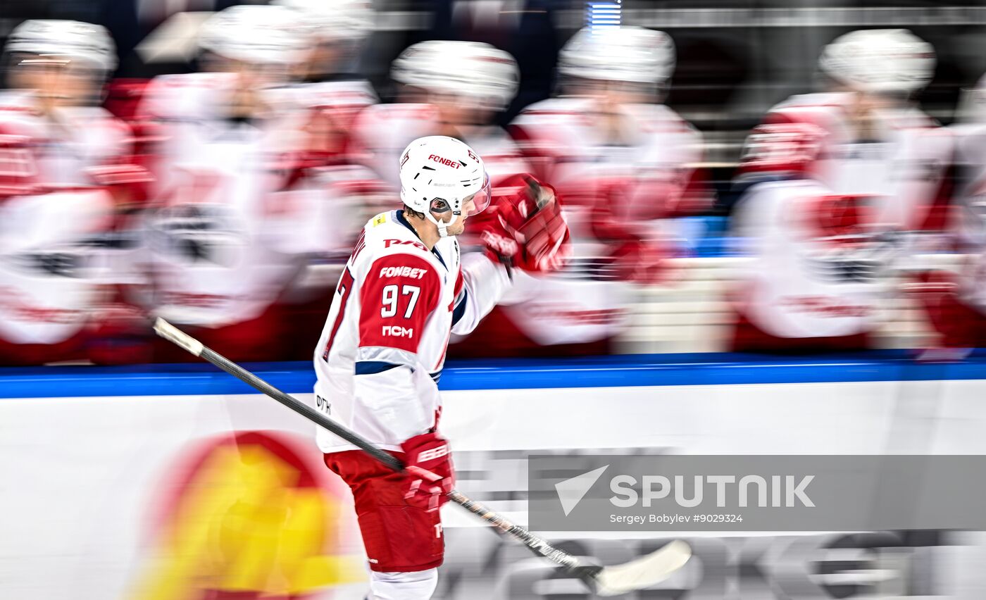 Russia Ice Hockey Kontinental League Dynamo - Lokomotiv
